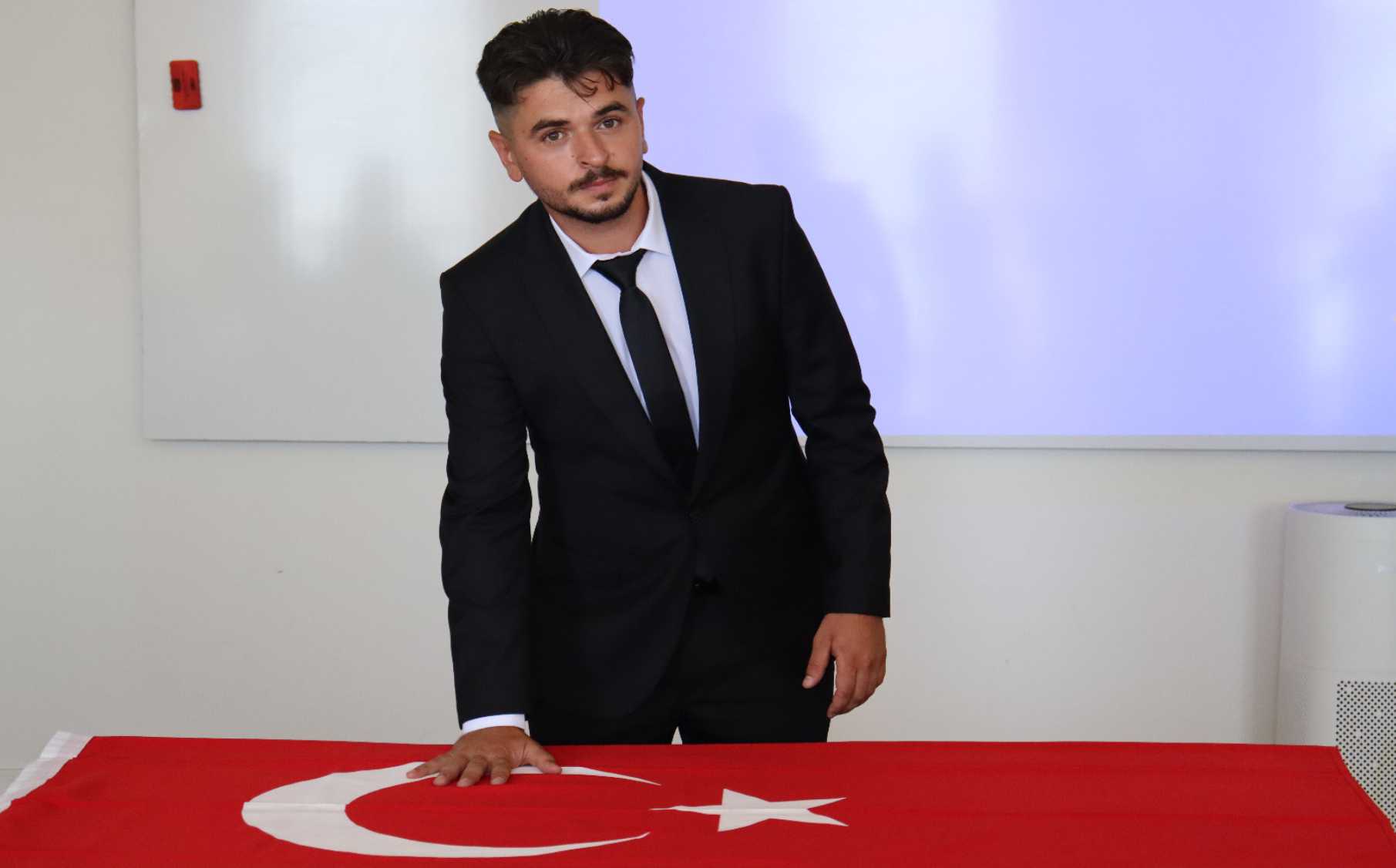 Asli devlet memurluğuna atanan çalışma arkadaşımızı tebrik ediyoruz duyuru görseli