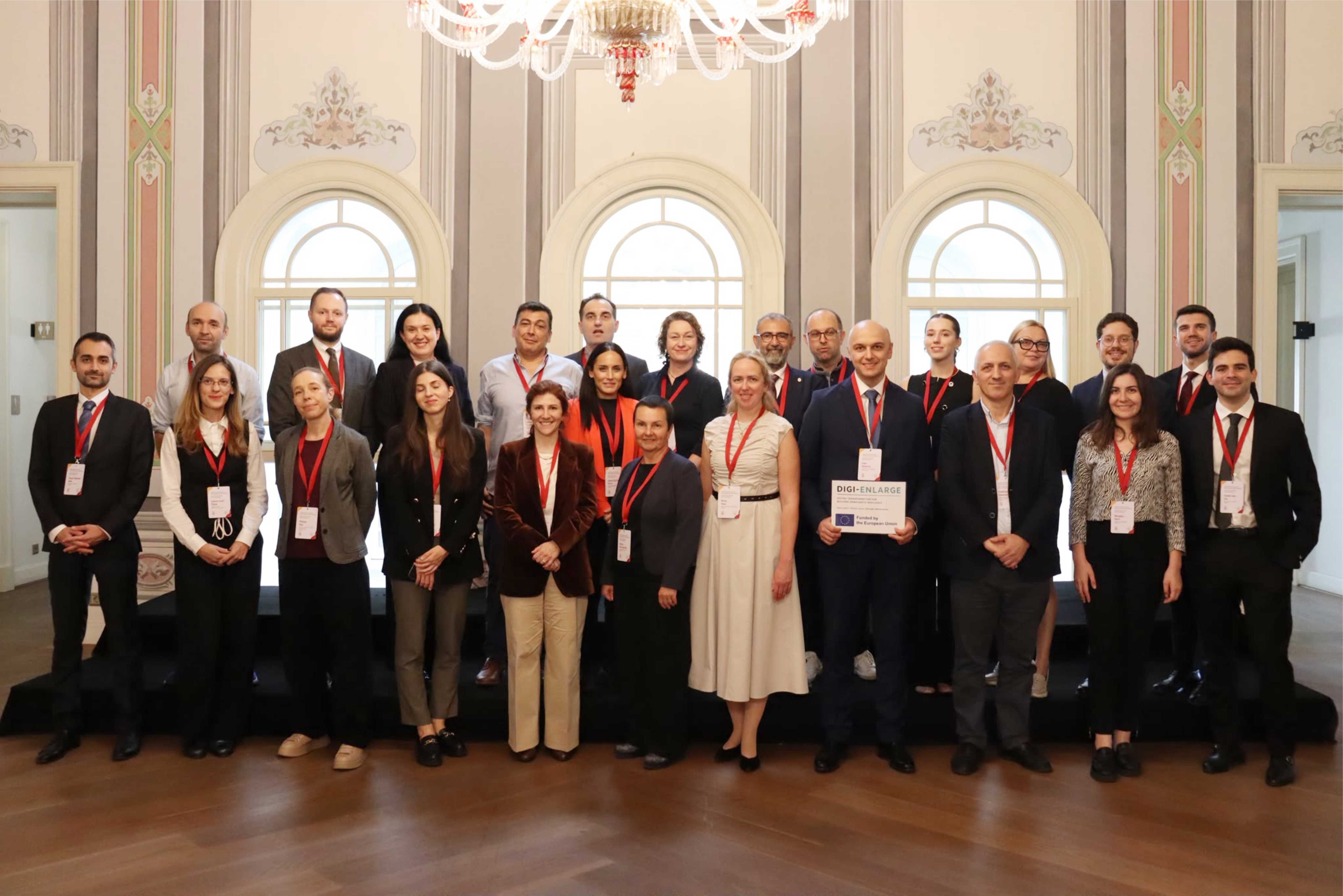“DIGI-ENLARGEMENT: Digital Transformation for Building Democratic Resilience” başlıklı AB Horizon projesinin açılış toplantısı düzenlendi haber görseli