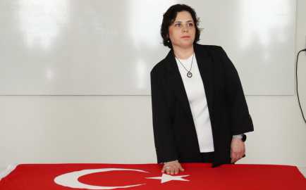 Asli devlet memurluğuna atanan çalışma arkadaşımızı tebrik ediyoruz haber görseli