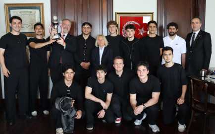 GSÜ Salon Futbolu Takımı 1. Lige yükseldi haber görseli
