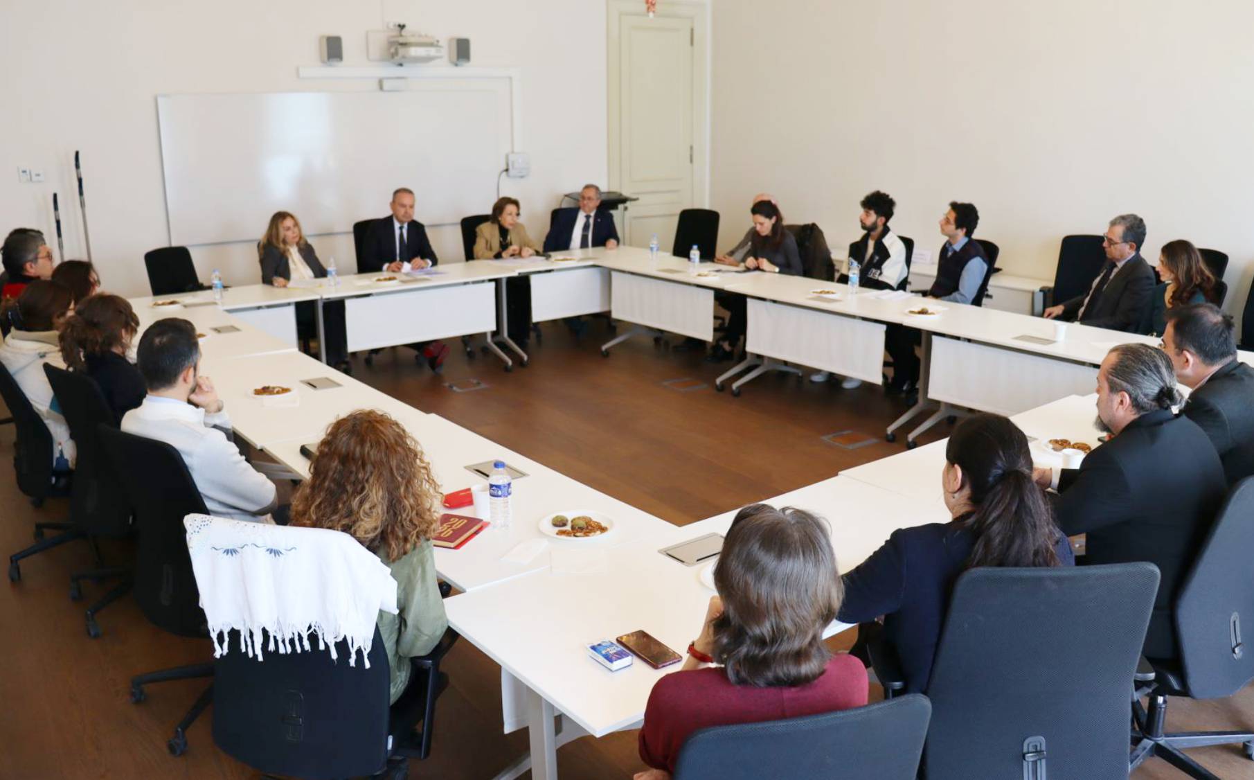 Galatasaray Üniversitesi - Institut du Bosphore En İyi Makale Ödül Töreni düzenlendi  haber görseli